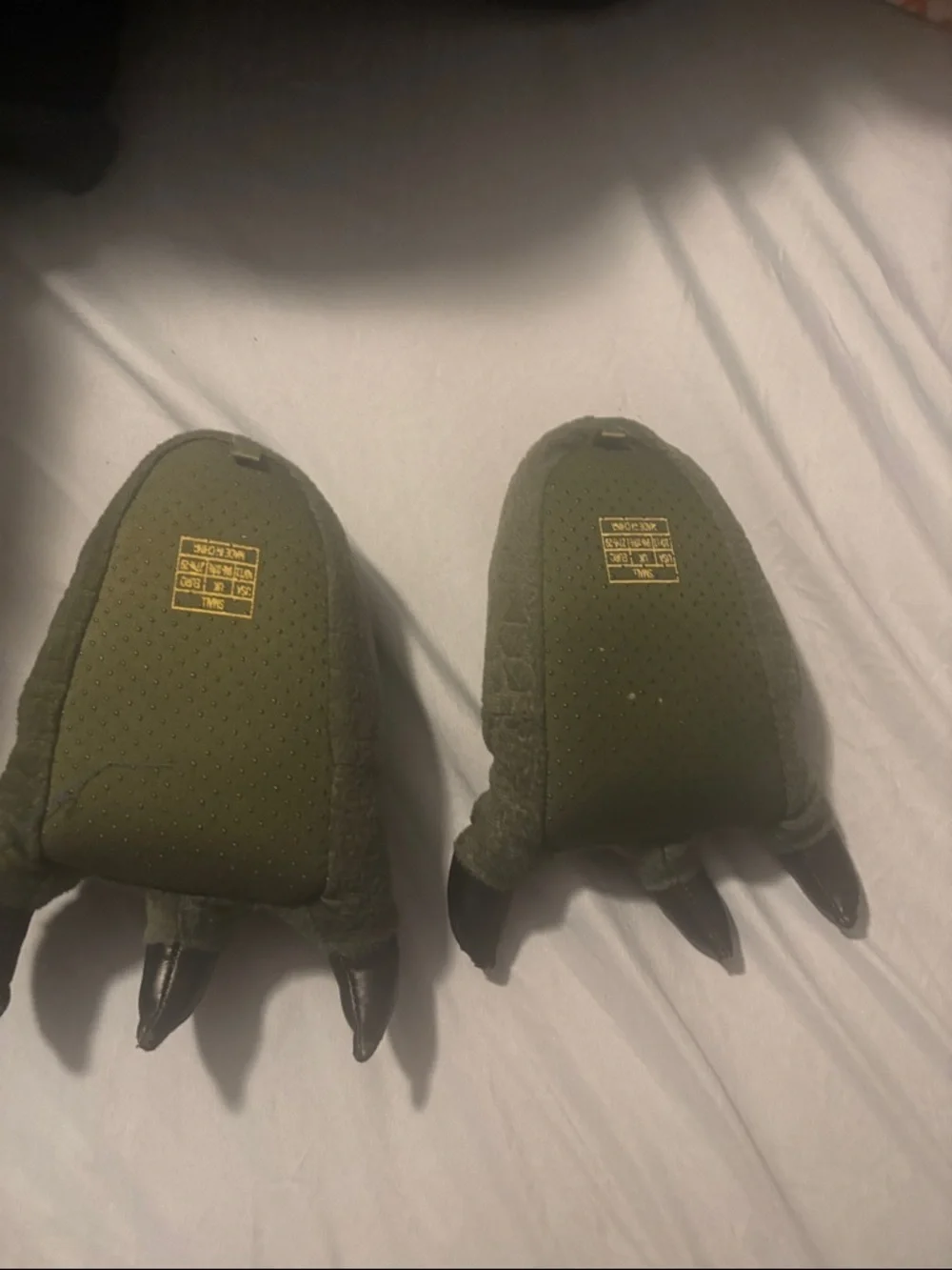 Claw 10/11 slippers